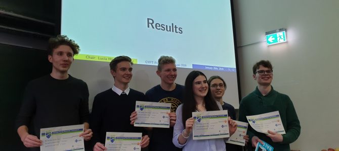 Sechs Schülerinnen und Schüler der Region qualifizieren sich für die Teilnahme am bundesweiten Physikwettbewerb Sechs Schülerinnen und Schüler der Region qualifizieren sich für die Teilnahme am bundesweiten Physikwettbewerb